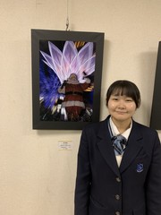 せまりくるサンタ